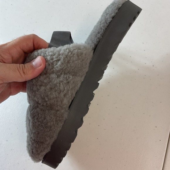 UGG 1121751 Super Fluff Grey‎ Shearling Slingback Slippers Shoes Womens Size 9 - Picture 5 of 10